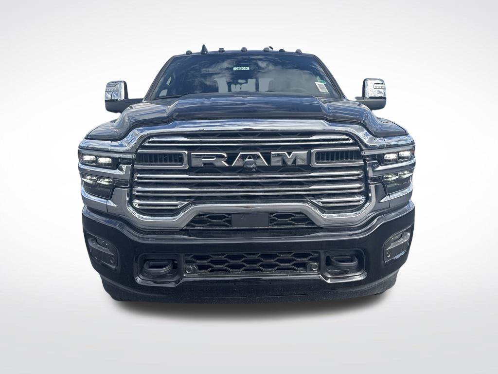 New 2026 RAM 3500 Laramie AWD/4WD image 9