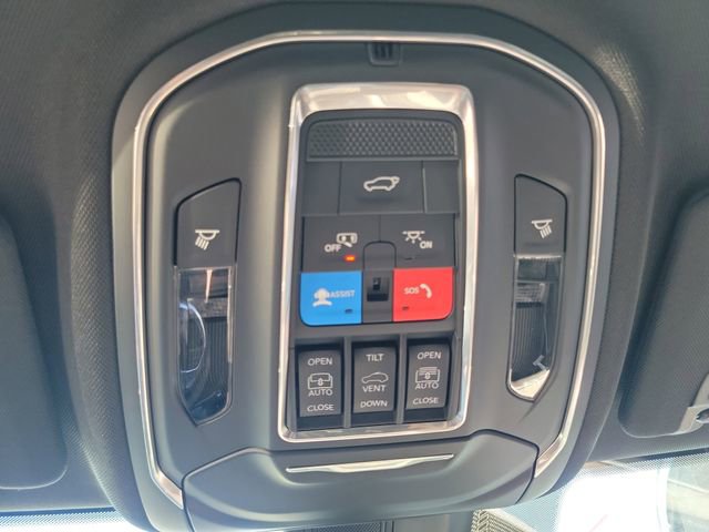 New 2026 Jeep Grand Cherokee L Limited AWD/4WD image 31
