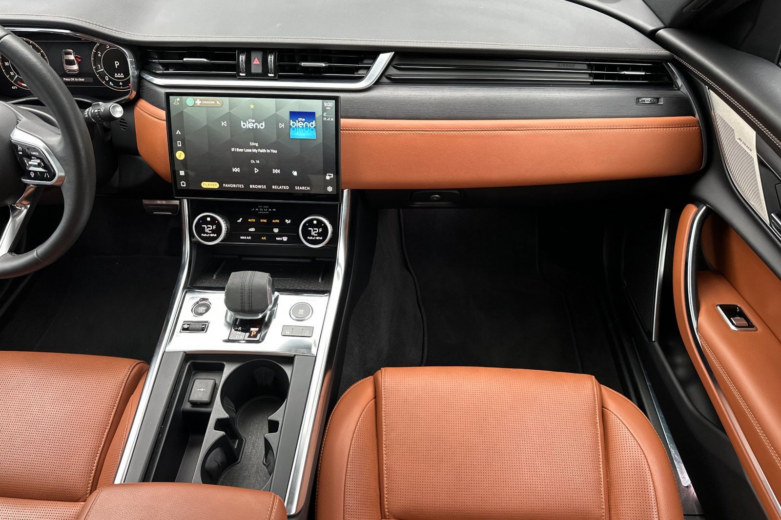 Used 2024 Jaguar XF R-Dynamic SE image 27