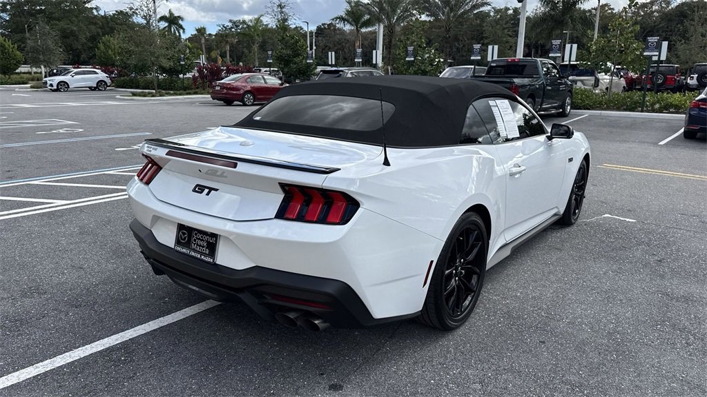 Used 2024 Ford Mustang GT Premium image 4