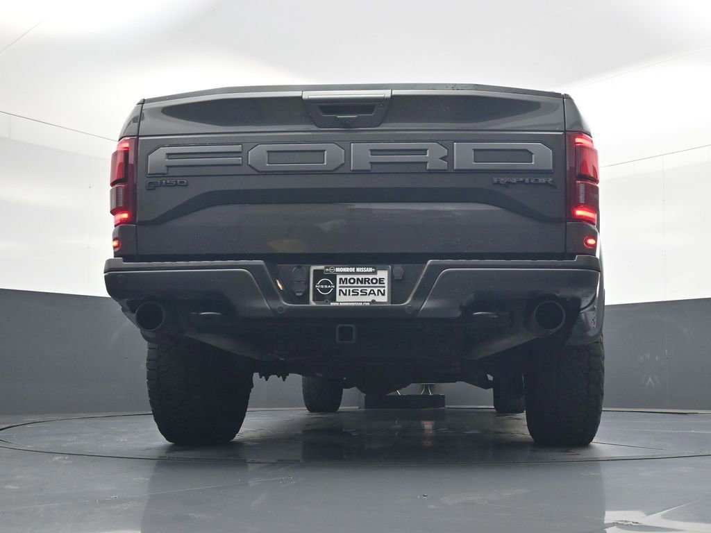 Used 2020 Ford F150 Raptor w/ Equipment Group 802A Luxury AWD/4WD image 24