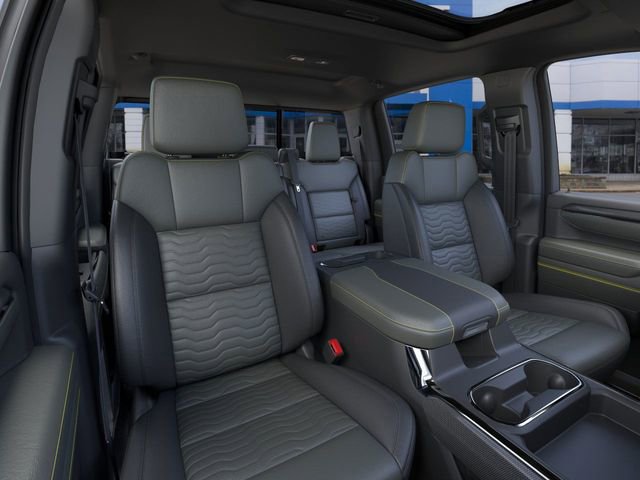 New 2026 Chevrolet Silverado 2500 ZR2 image 16