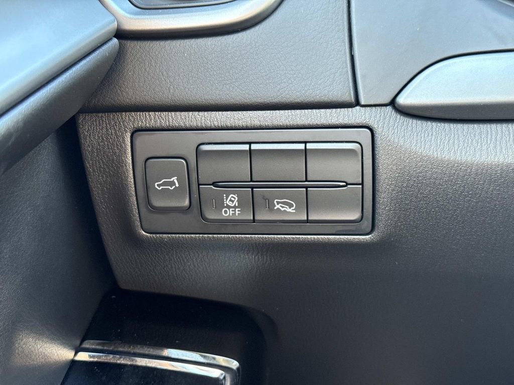 Used 2023 MAZDA CX-9 Touring Plus AWD/4WD image 14