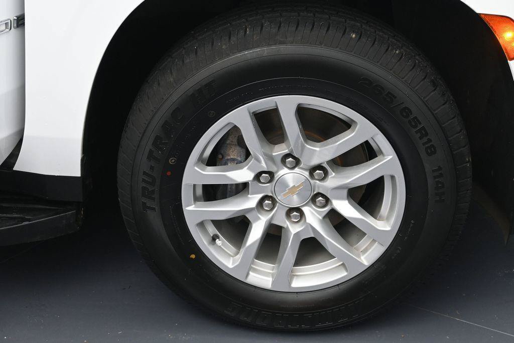 Used 2023 Chevrolet Tahoe LT RWD image 6