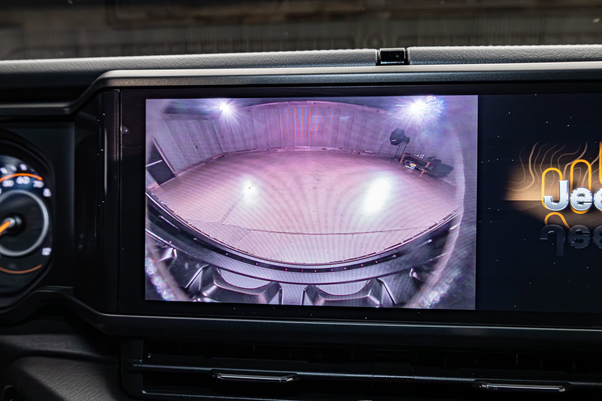 Used 2025 Jeep Wrangler Unlimited Rubicon w/ Convenience Group image 20