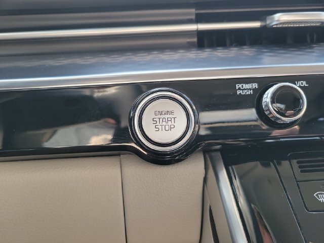 Used 2024 Kia Carnival SX Prestige FWD image 26
