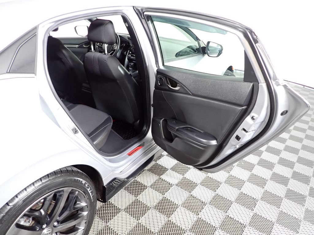 Used 2020 Honda Civic Sport image 29