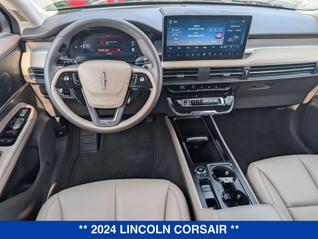 Used 2024 Lincoln Corsair AWD image 18