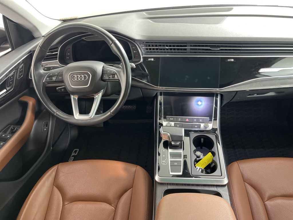 Used 2021 Audi Q8 Premium Plus w/ Premium Plus Package AWD/4WD image 4
