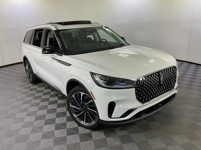 Used 2026 Lincoln Aviator Reserve AWD/4WD image 41