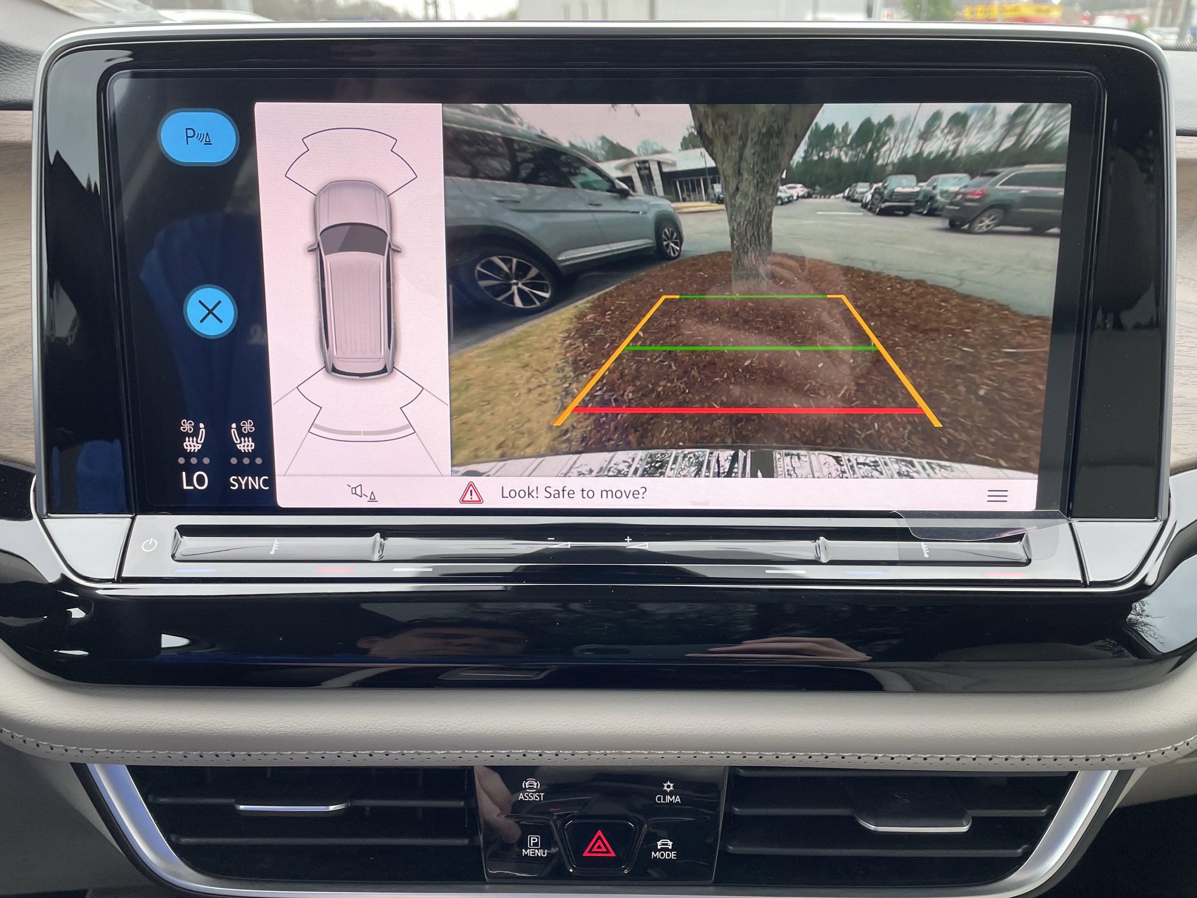 New 2026 Volkswagen Atlas SE image 20