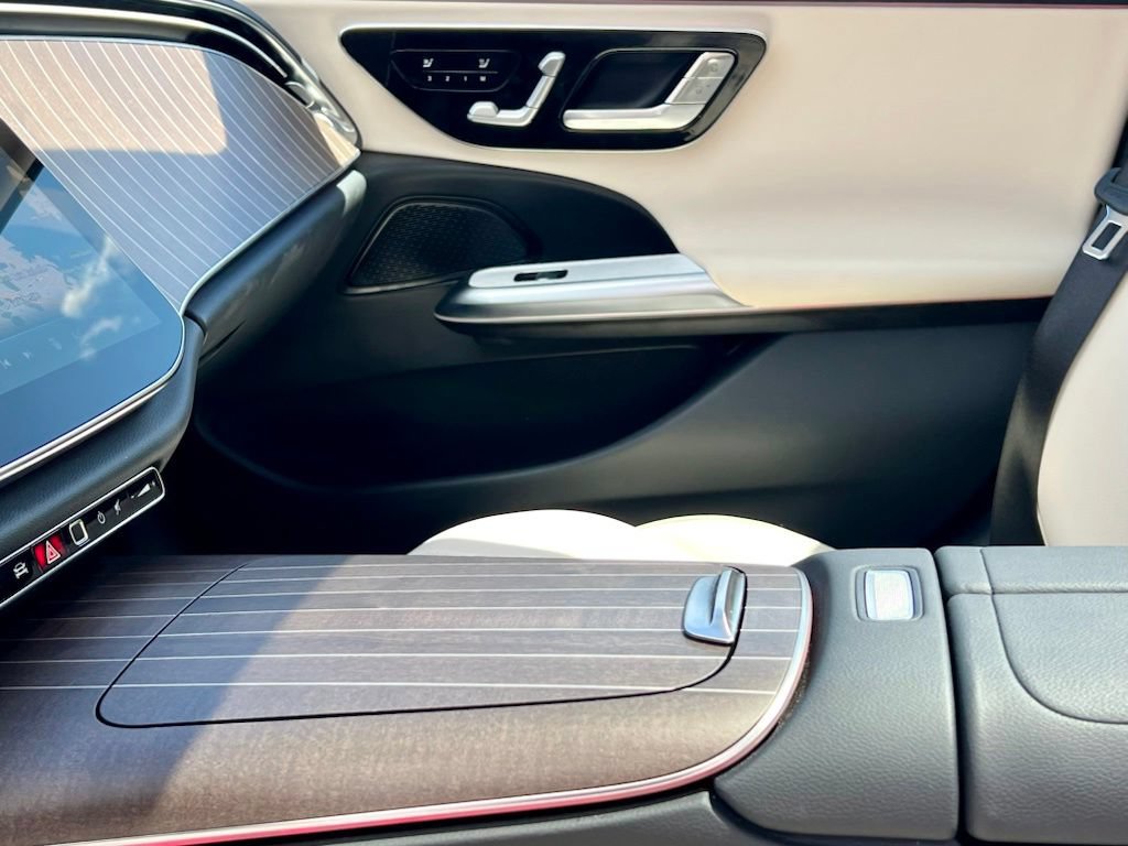 Certified 2026 Mercedes-Benz E 350 4MATIC Sedan image 23