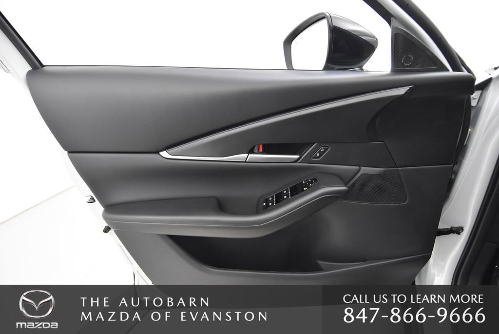 New 2026 MAZDA CX-30 AWD 2.5 S w/ Select Sport Pkg image 30