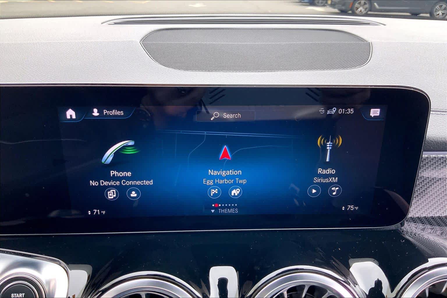 Used 2023 Mercedes-Benz GLB 250 4MATIC image 33