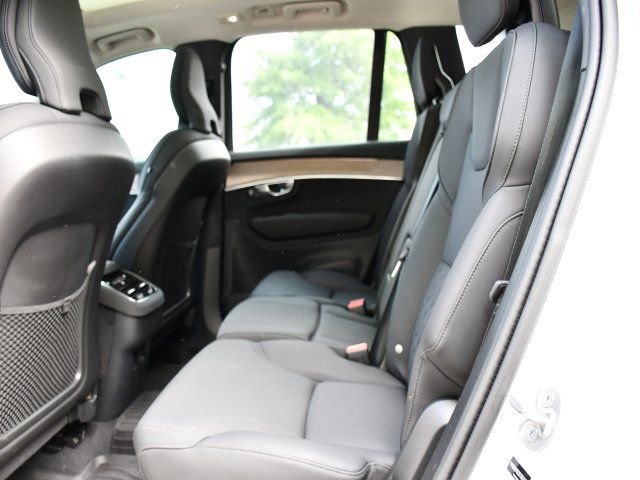 Used 2025 Volvo XC90 B6 Plus w/ Protection Package Premier AWD/4WD image 15