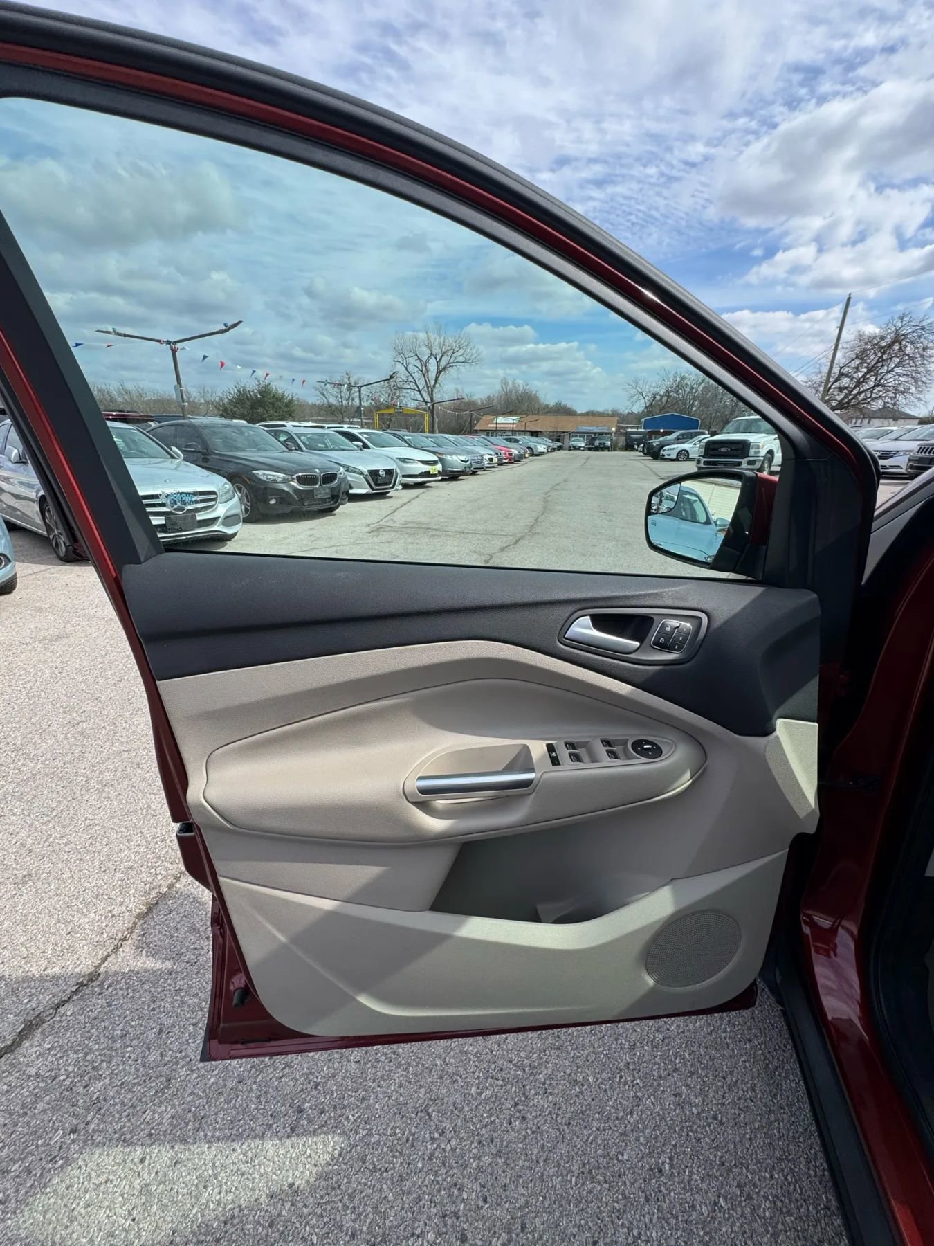 Used 2014 Ford Escape Titanium image 13