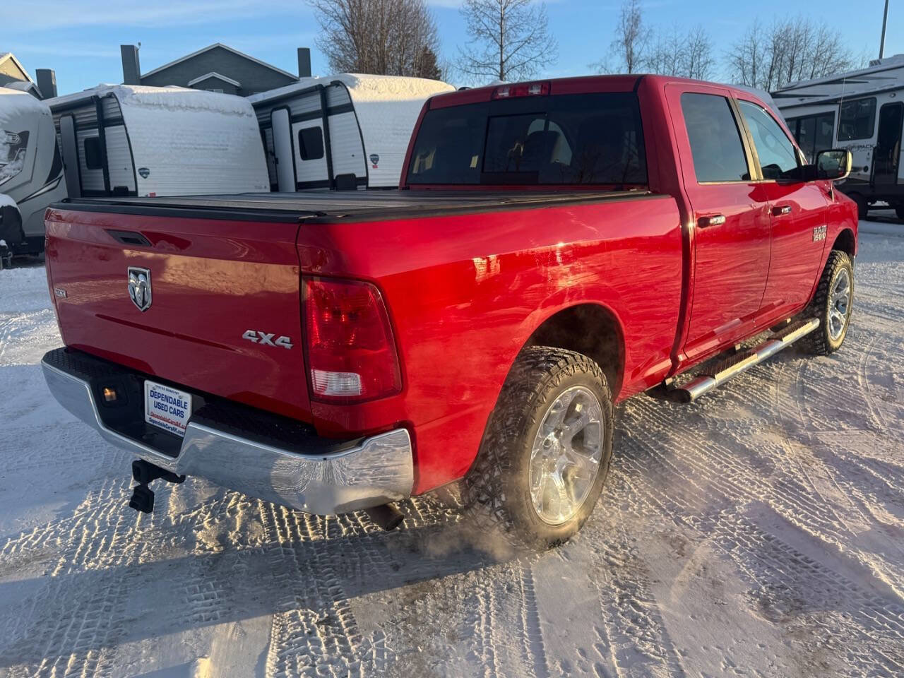 Used 2016 RAM 1500 Classic SLT w/ Luxury Group image 5