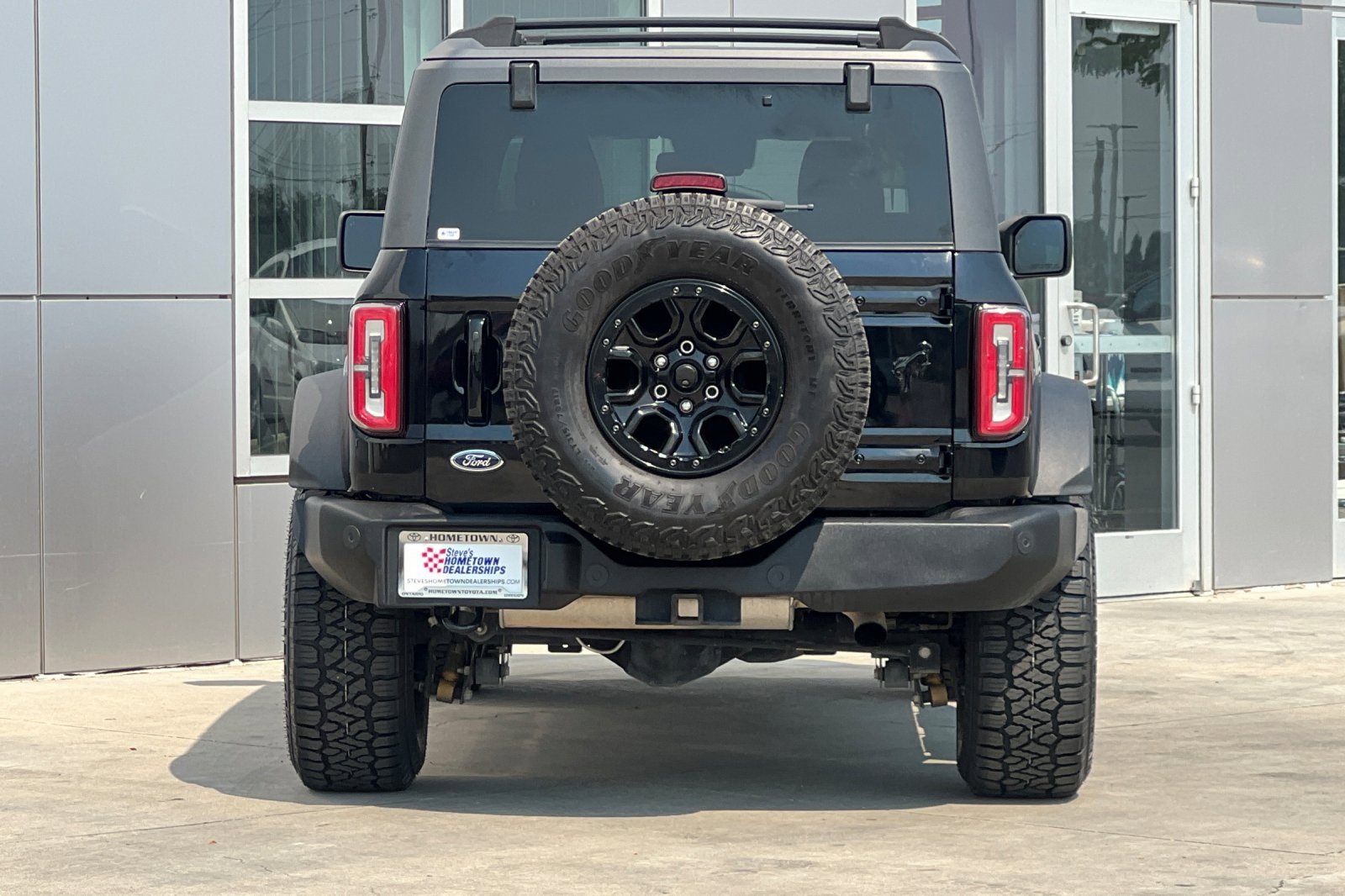 Used 2021 Ford Bronco Wildtrak image 5