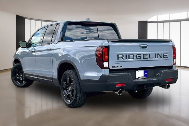 Certified 2026 Honda Ridgeline Black Edition image 4