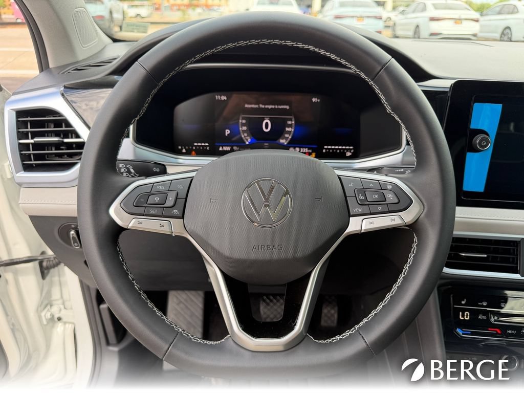 New 2026 Volkswagen Taos SE FWD image 13