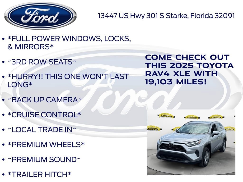 Used 2025 Toyota RAV4 XLE w/ Convenience Package FWD image 10