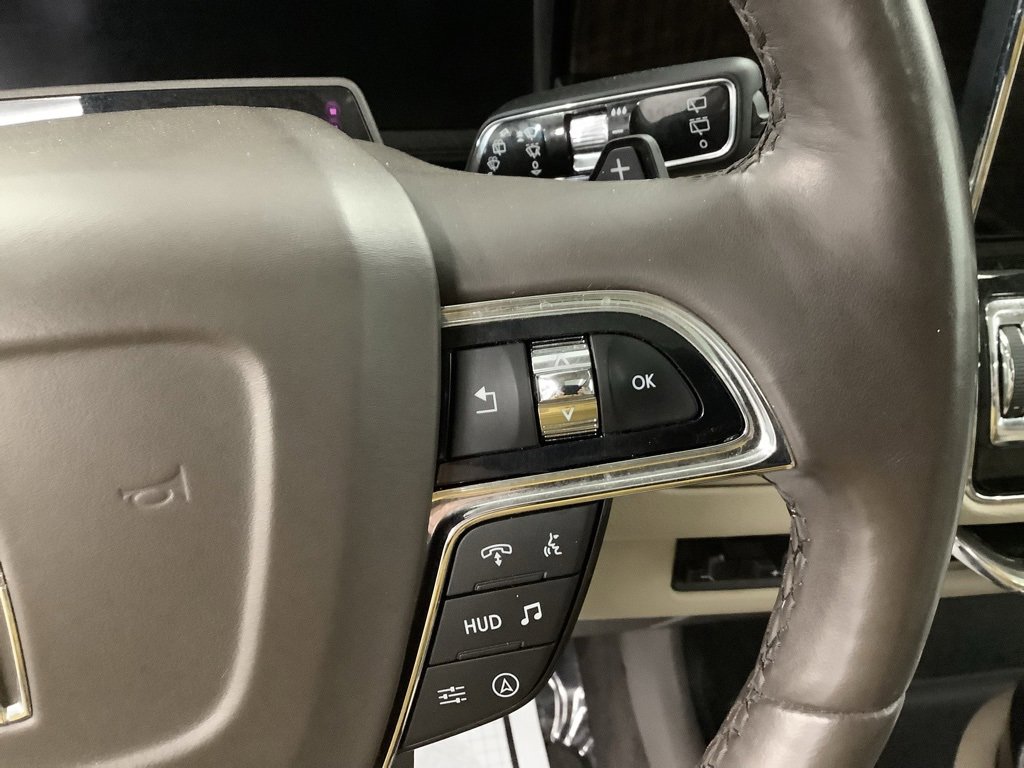 Used 2022 Lincoln Navigator Reserve image 15