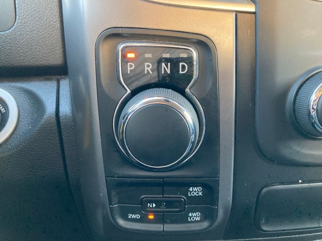 Used 2024 RAM 1500 Classic SLT AWD/4WD image 19