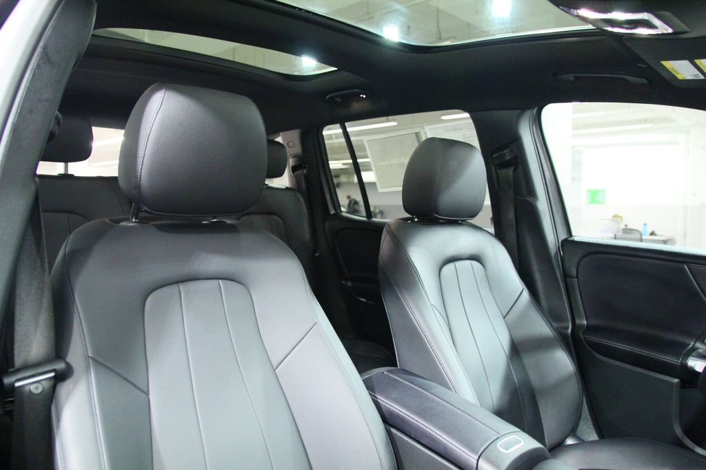 Used 2023 Mercedes-Benz GLB 250 4MATIC image 23