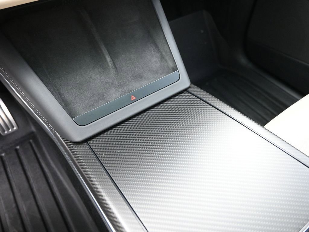 Used 2023 Tesla Model X Plaid image 17