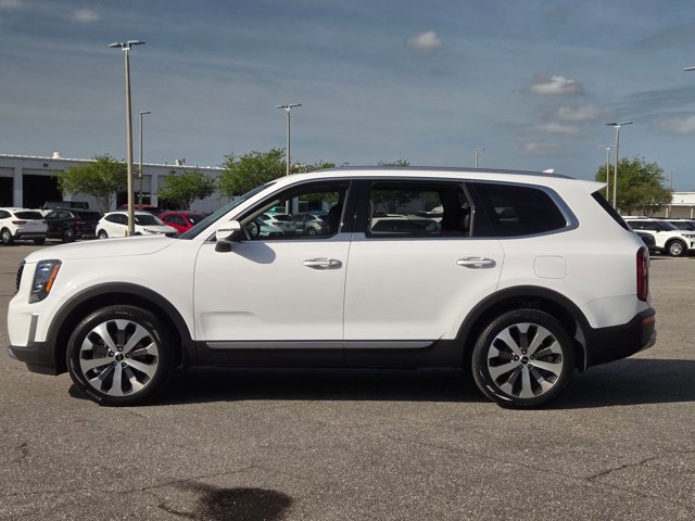 Used 2022 Kia Telluride S image 8