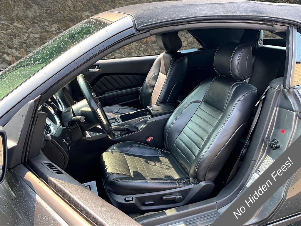 Used 2014 Ford Mustang GT Premium w/ Electronics Package RWD image 22