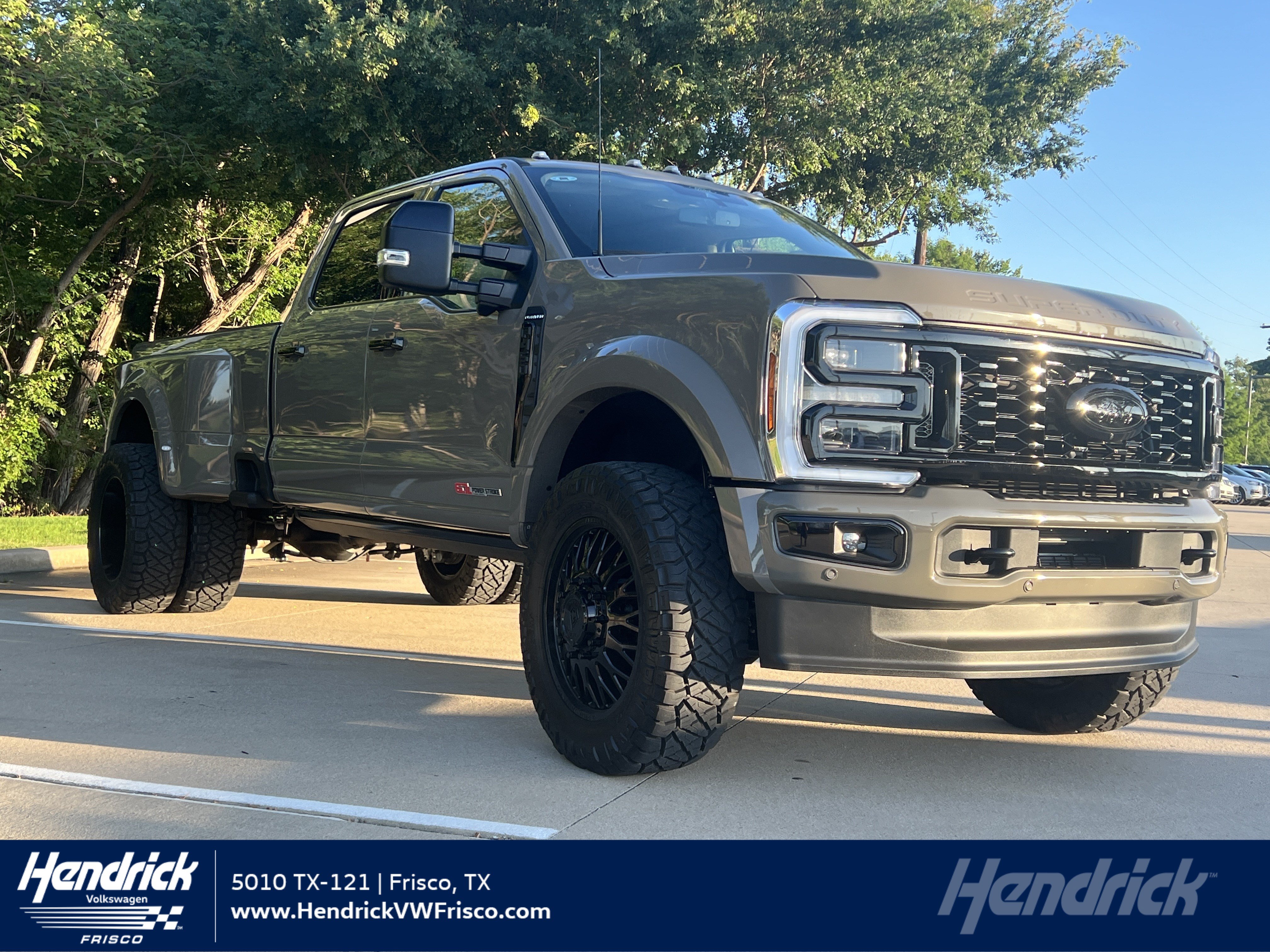 Used 2026 Ford F450 Platinum w/ Platinum Plus Package AWD/4WD video 1