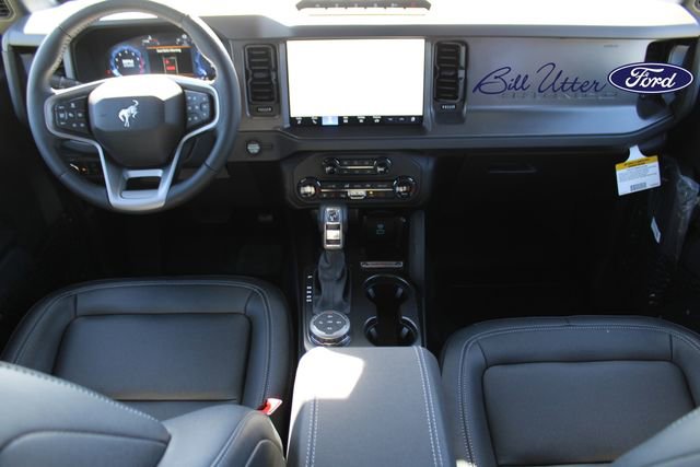 New 2025 Ford Bronco Badlands image 11