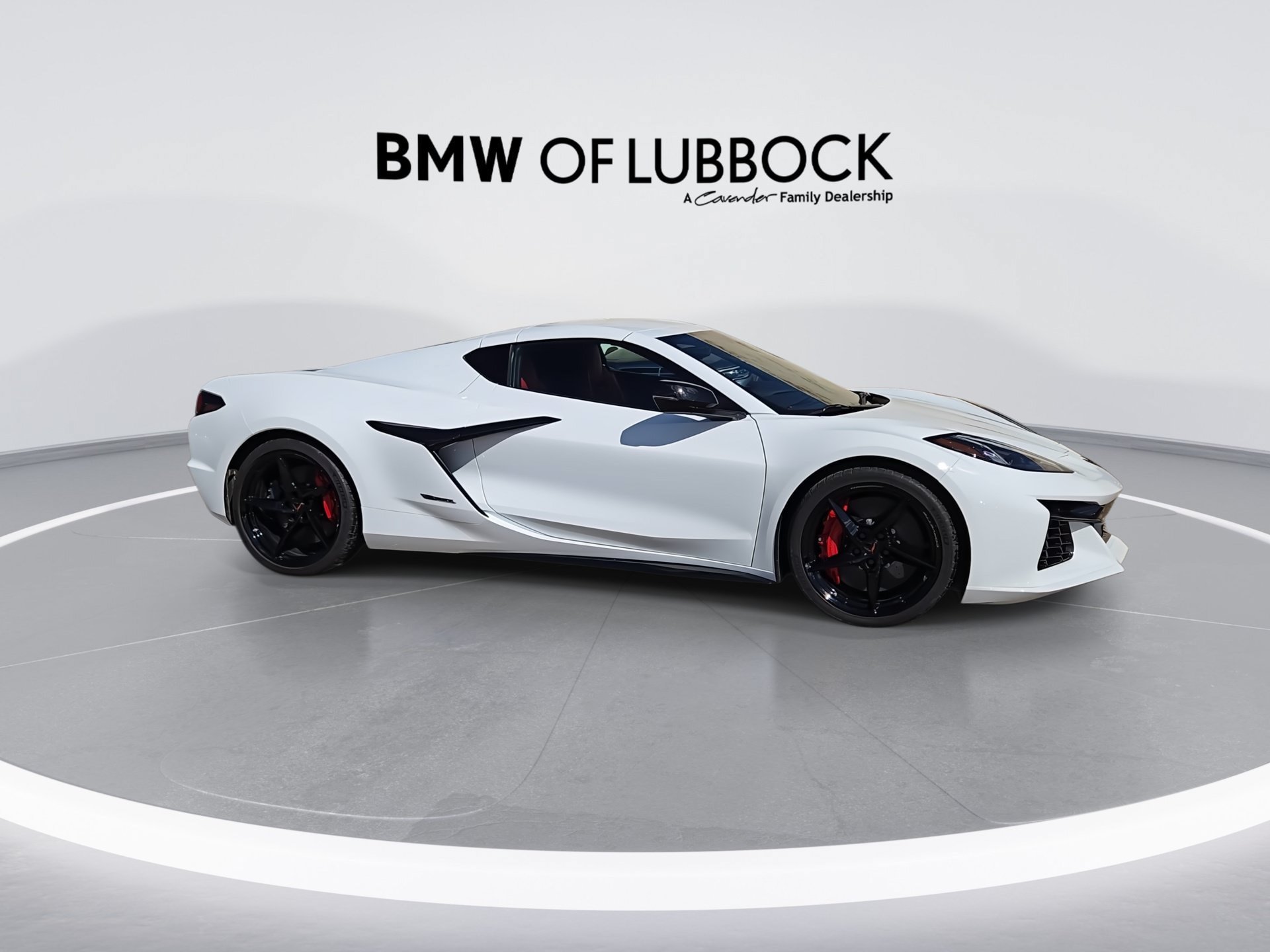 Used 2025 Chevrolet Corvette E-Ray w/ Stealth Interior Trim Package AWD/4WD image 9