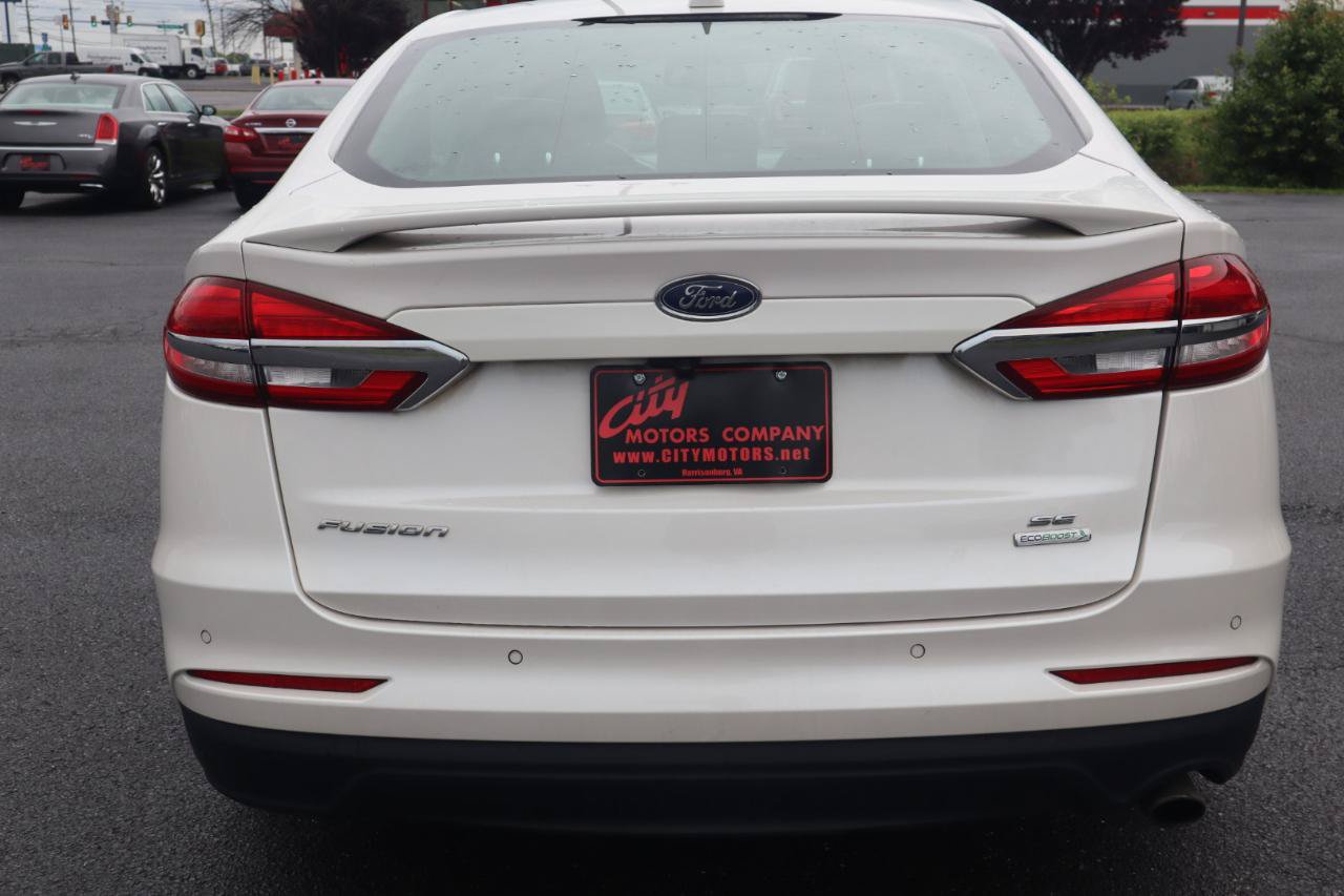 Used 2019 Ford Fusion SE w/ Equipment Group 151A FWD image 29