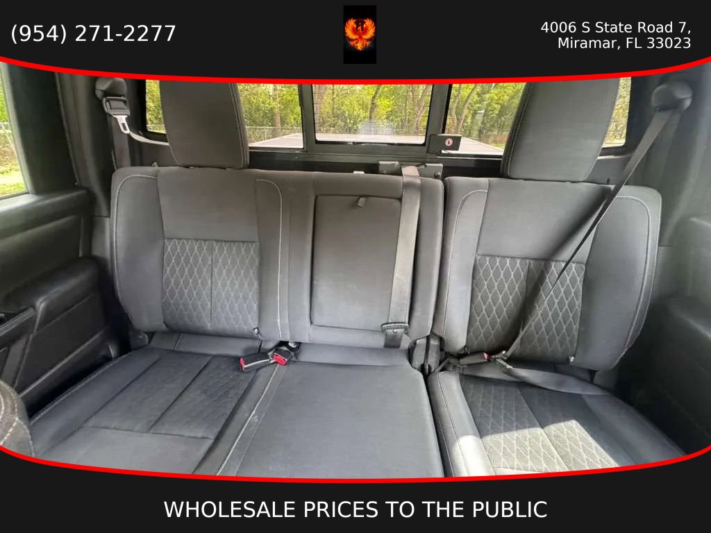 Used 2019 Nissan Titan SV w/ SV Convenience Package AWD/4WD image 18