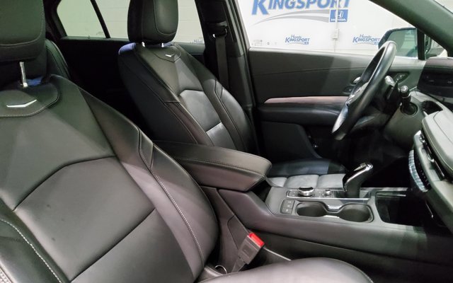 Used 2024 Cadillac XT4 Premium Luxury image 24
