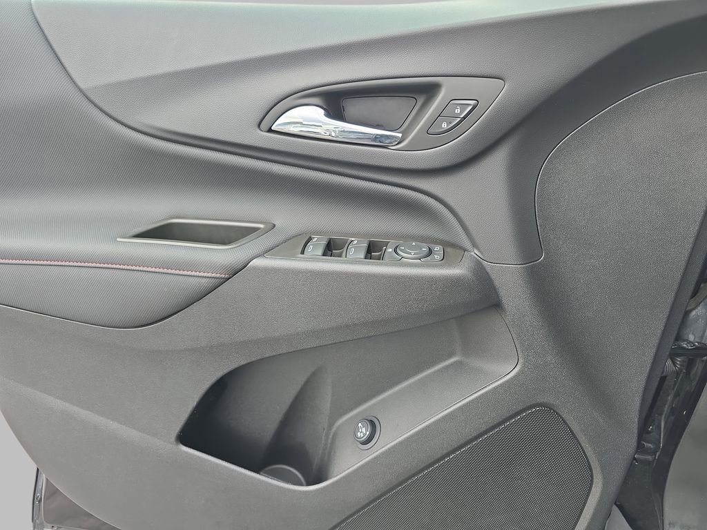 Certified 2023 Chevrolet Equinox RS AWD/4WD image 29