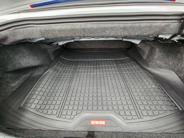 Used 2022 Ford Mustang Premium RWD image 11