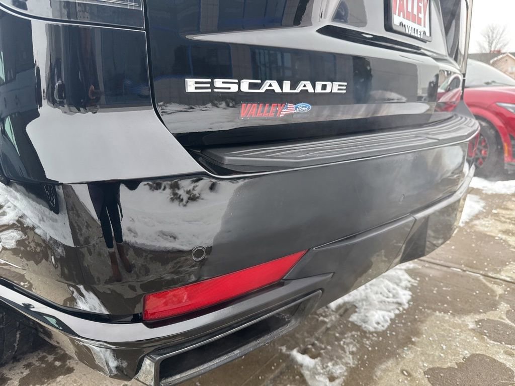 Used 2021 Cadillac Escalade Sport image 13