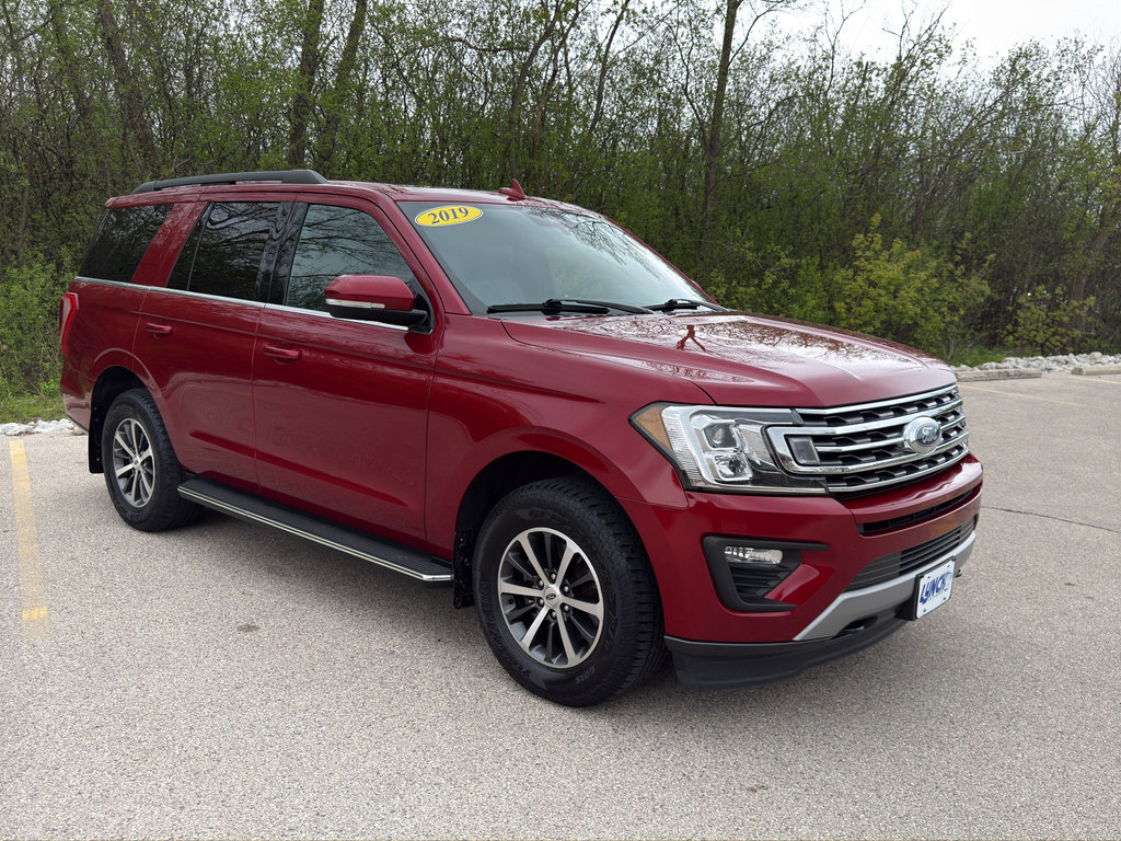Used 2019 Ford Expedition XLT w/ Equipment Group 202A AWD/4WD image 7