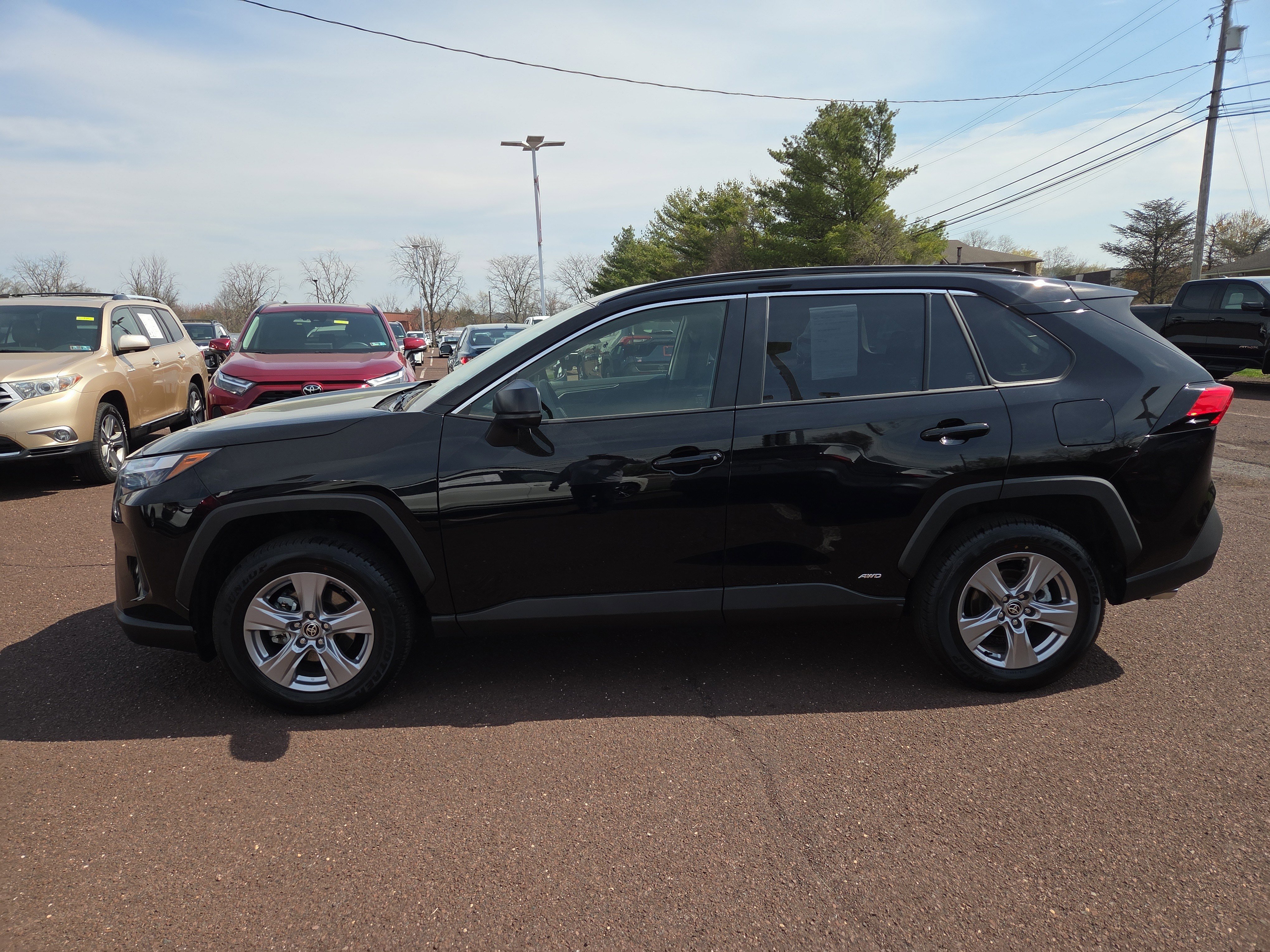 Certified 2025 Toyota RAV4 LE image 6