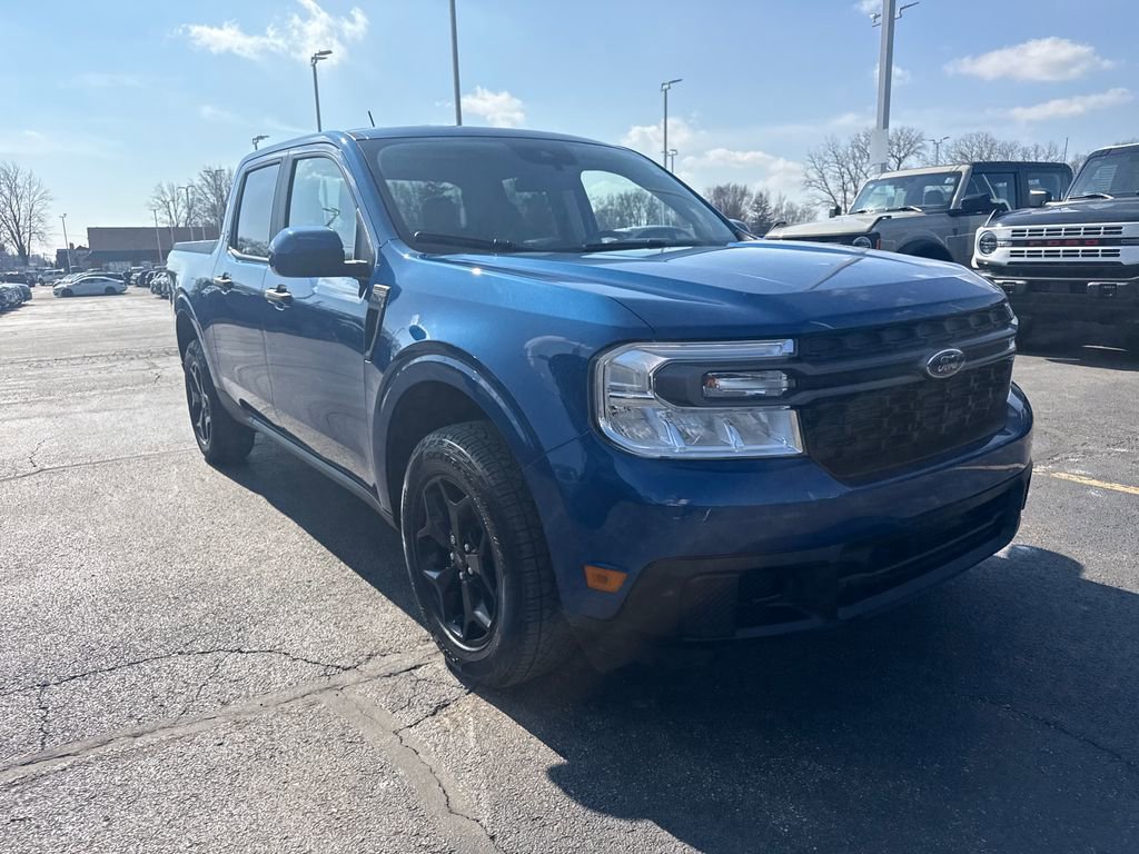 Used 2023 Ford Maverick XLT w/ Equipment Group 300A Standard image 4