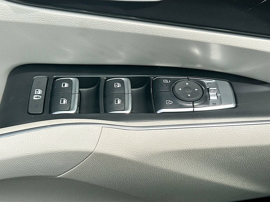 New 2026 Kia Sorento S w/ S Panoramic Sunroof Package FWD image 17