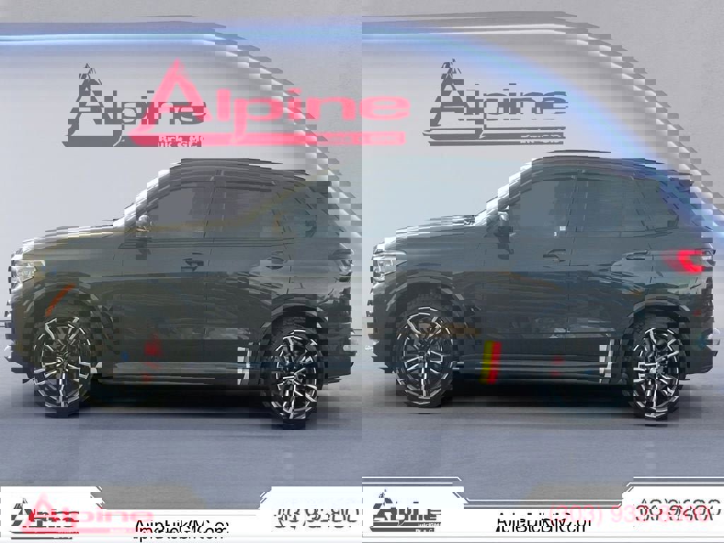 Used 2023 BMW X5 M50i w/ Executive Package image 2