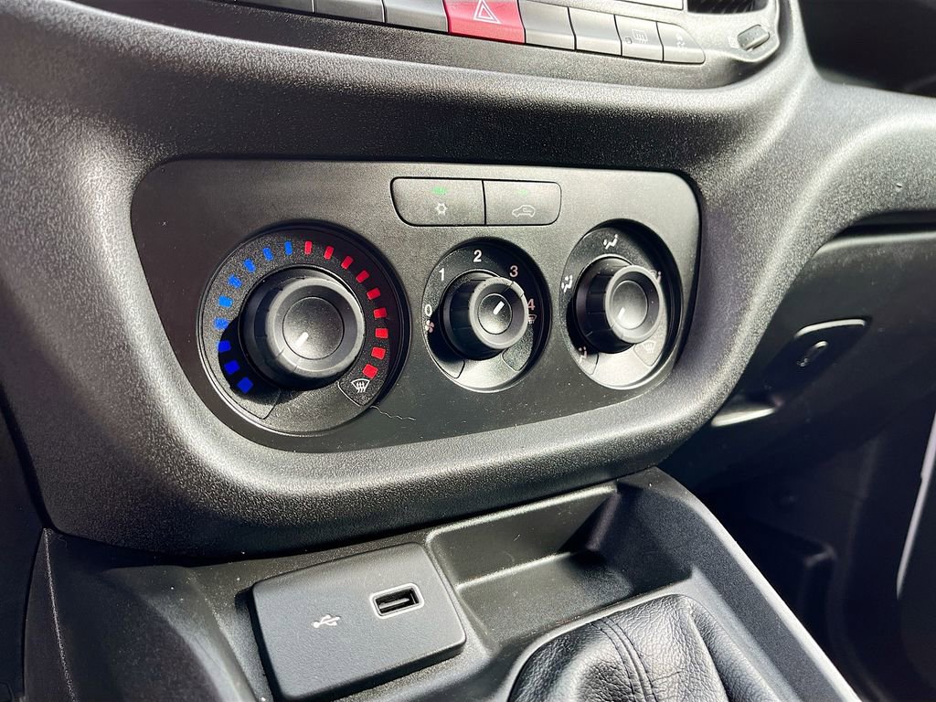 Used 2022 RAM ProMaster City Wagon image 14