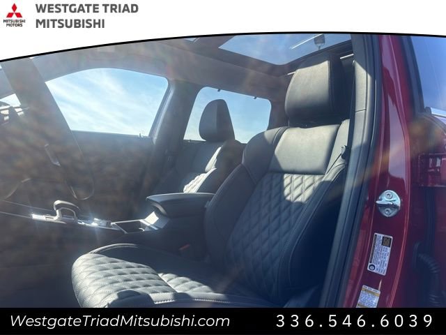 New 2025 Mitsubishi Outlander SEL image 25