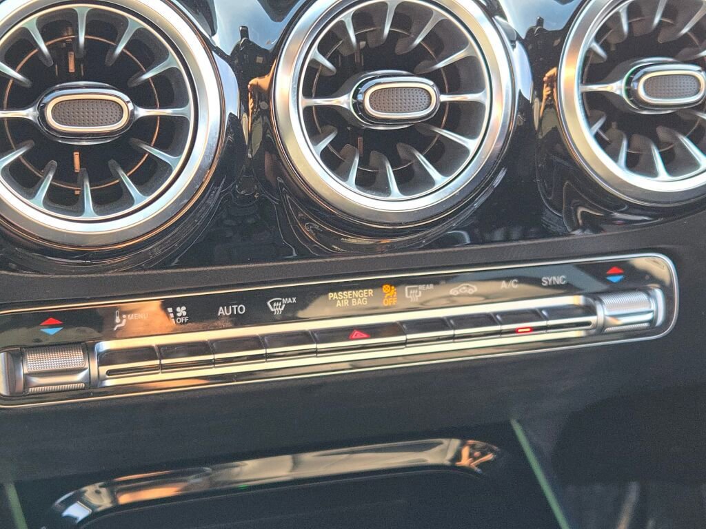 Used 2022 Mercedes-Benz GLA 250 image 29