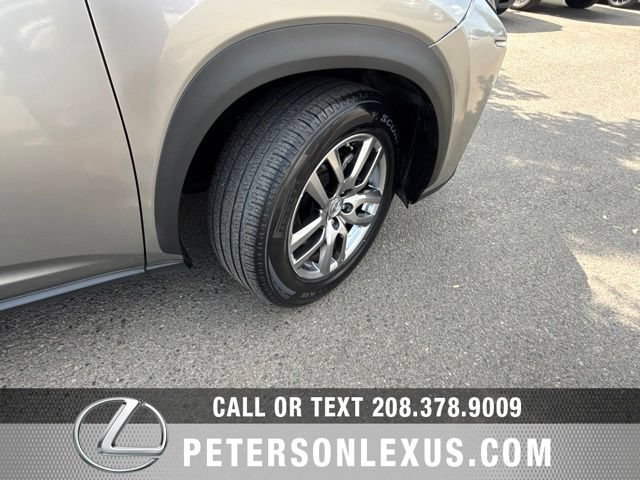 Used 2016 Lexus NX 200t AWD w/ Premium Package image 11