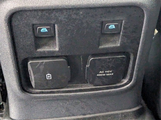 Used 2023 Ford Bronco Wildtrak image 27